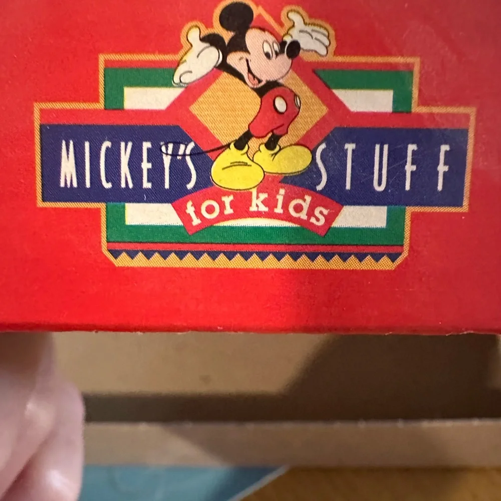 Vintage Disney Mickey Mouse & Pluto 60 Piece Puzzle. Canoe River Tepee.